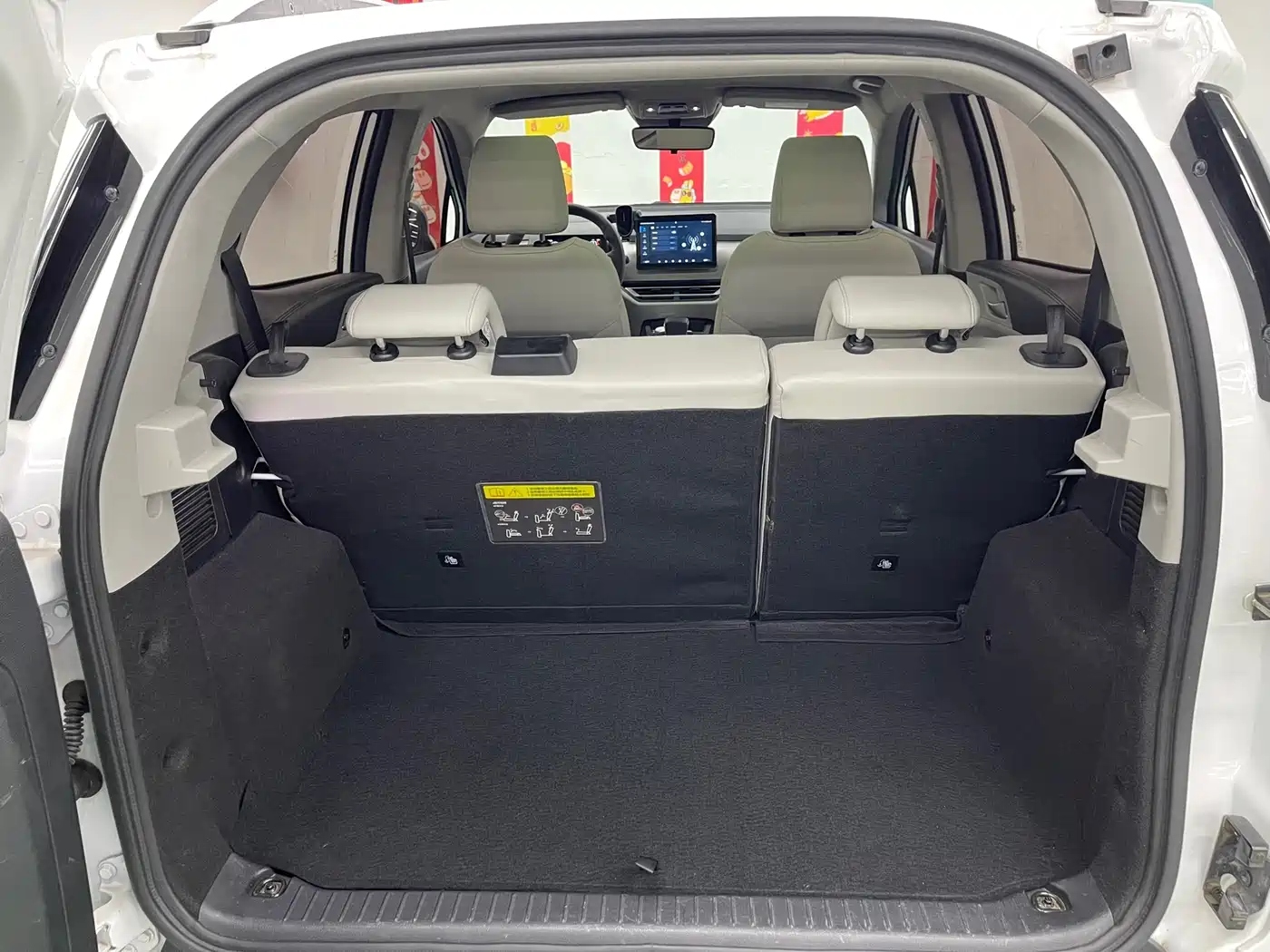 BYD Yuan Pro 2023 401KM Premium фото 25