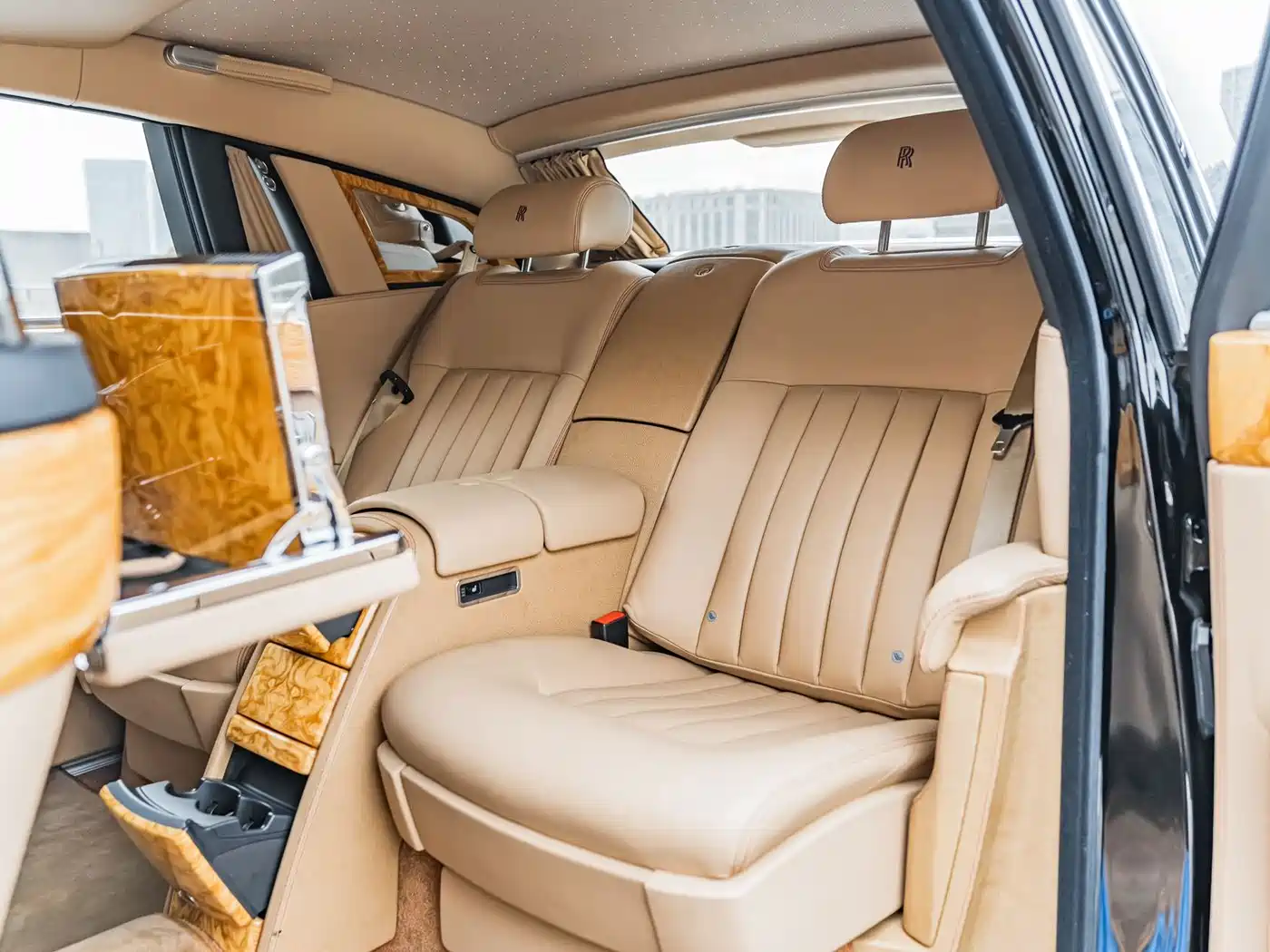 Rolls-Royce Phantom 2011 2006 6.7L Extended Wheelbase EWB