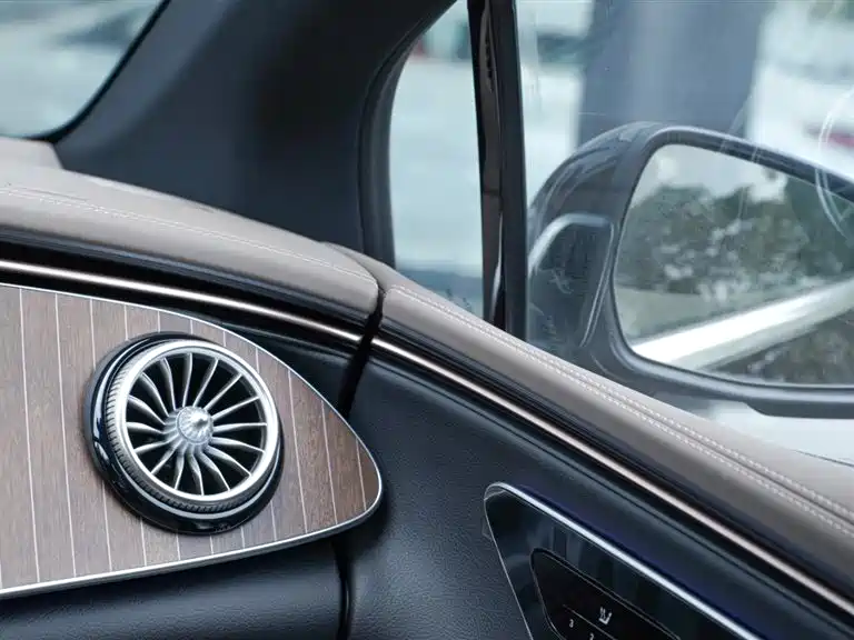 Mercedes-Benz EQE 2025 500 4MATIC Pioneer фото 13