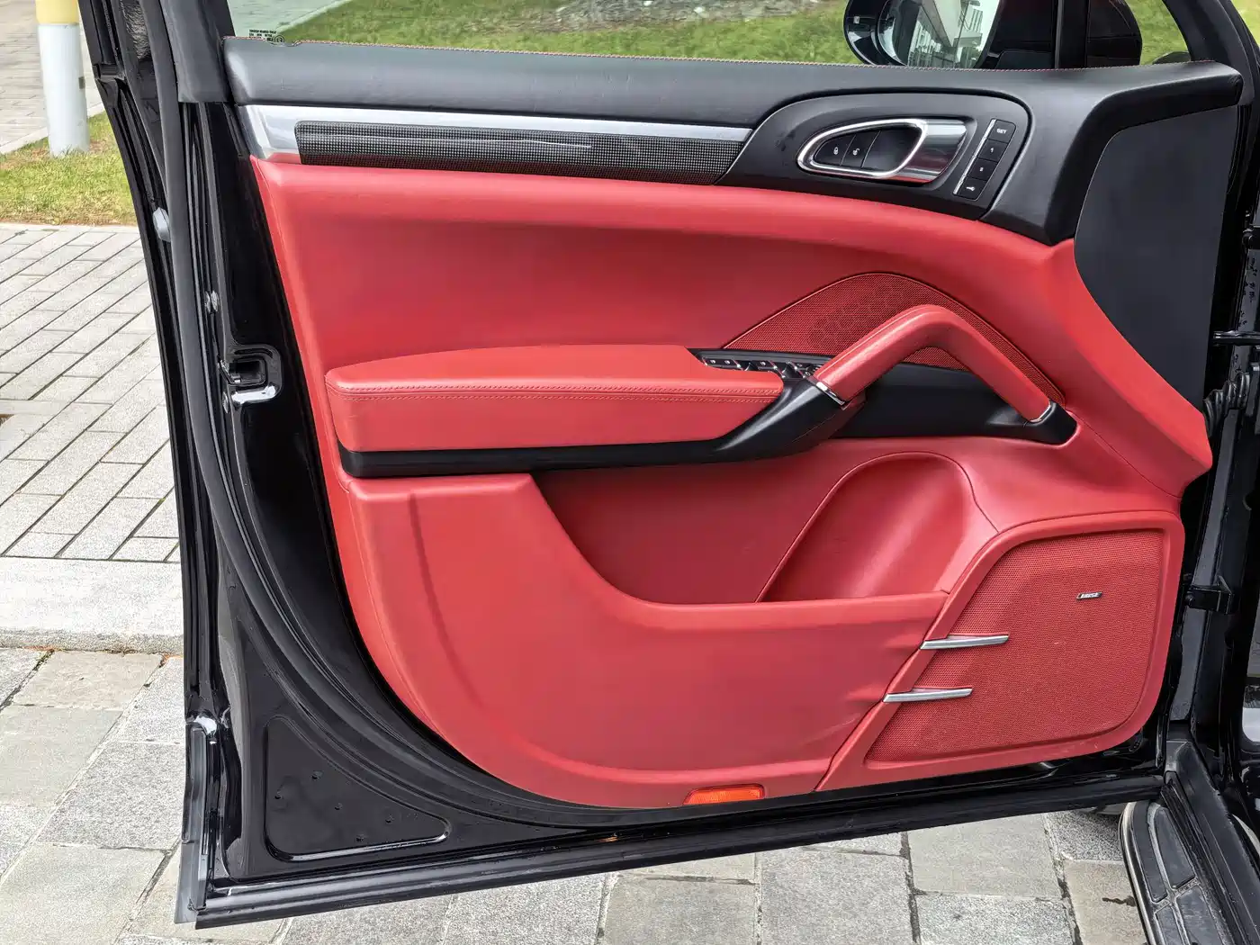 Porsche Cayenne 2015 Cayenne Turbo 4.8T фото 17