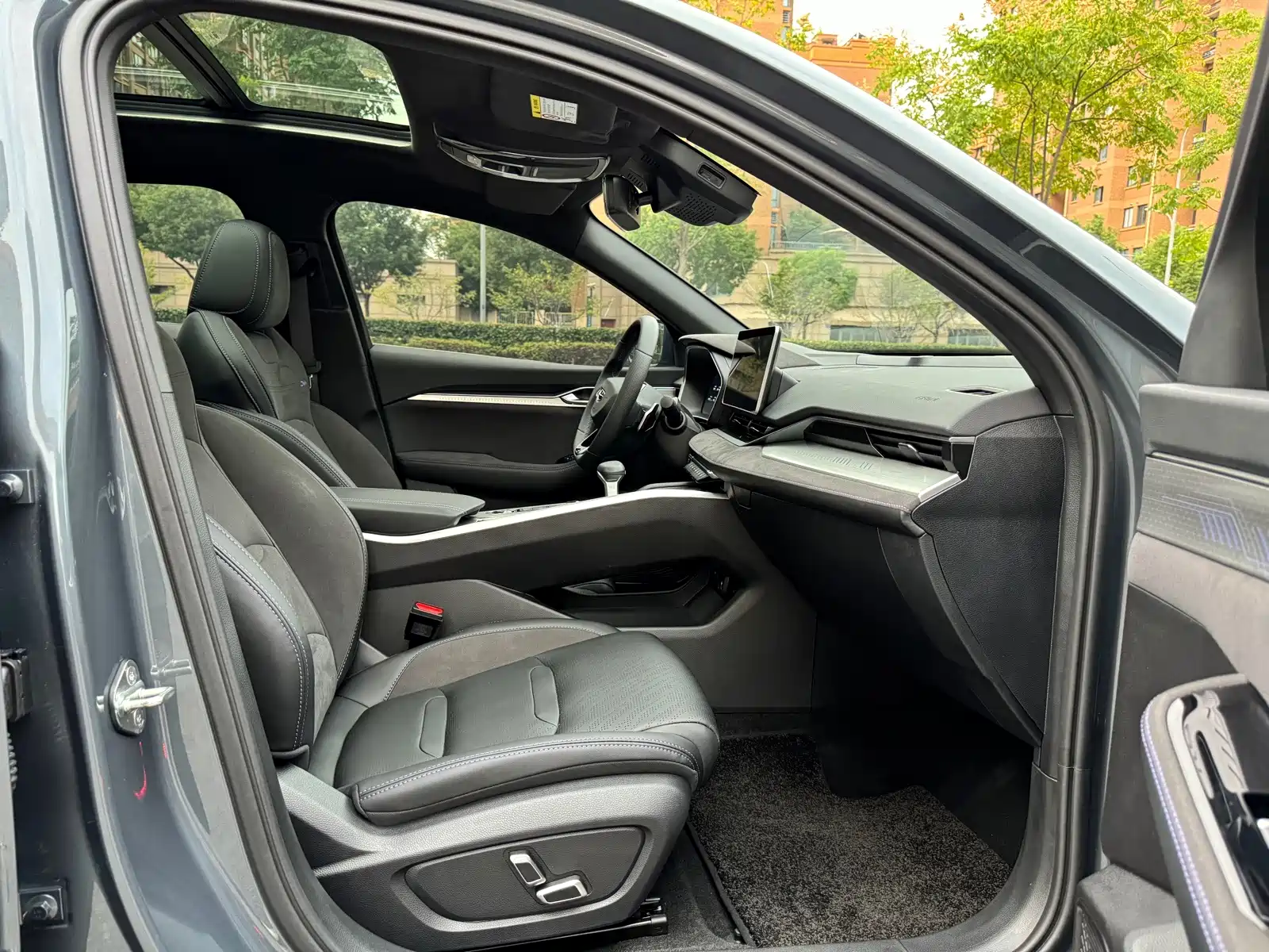 Фото 9 - Geely Preface