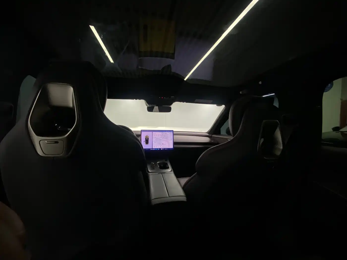 Xiaomi Auto Xiaomi SU7 2024 AWD Extended Range Advanced Smart Driving Max Edition фото 9