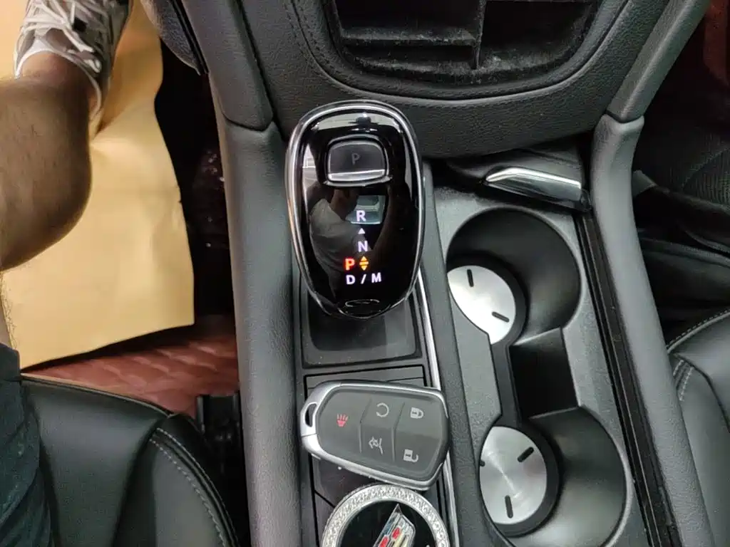 Cadillac XT6 2023 2022 2.0T 6-Seater 4WD Luxury Edition