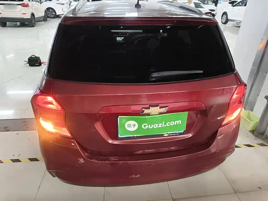 Chevrolet Lova RV 2017 2016 1.5L Automatic Fun Edition