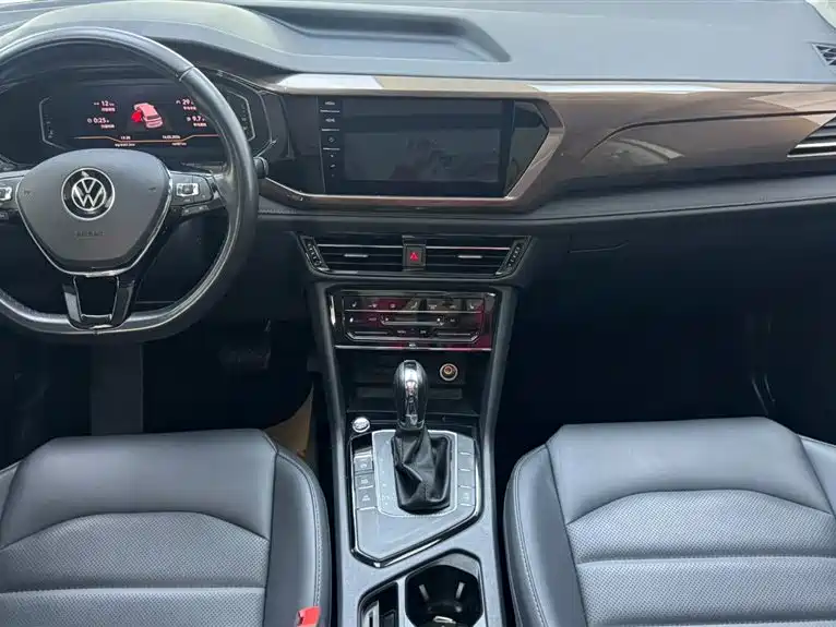 Volkswagen Tharu 2022 280TSI FWD Luxury Edition фото 15