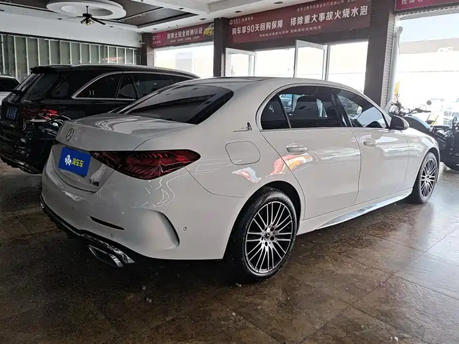 Mercedes-Benz C-Class 2024 Facelift C 260 L Sport фото 3