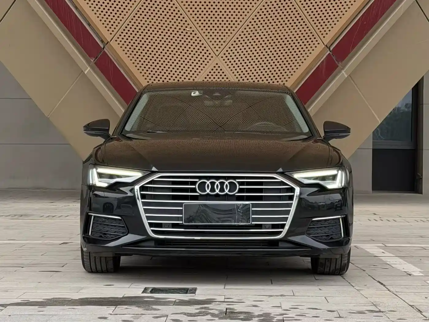 Audi A6L 2019 40 TFSI Luxury Elegance фото 2