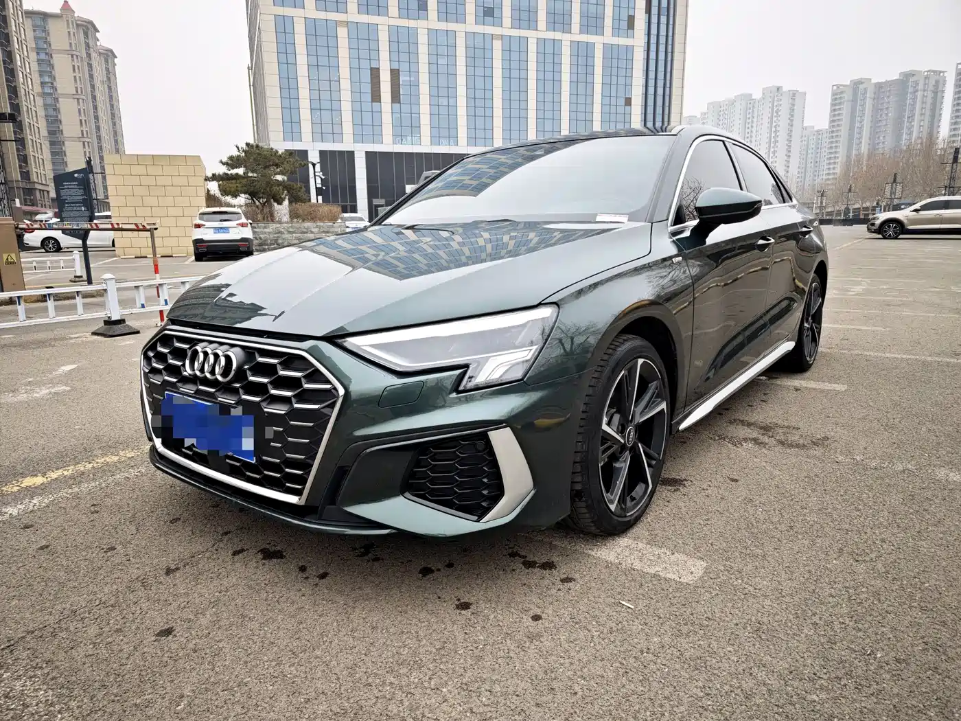 Audi A3 2024 Model A3L Limousine 35 TFSI Fashion Sport