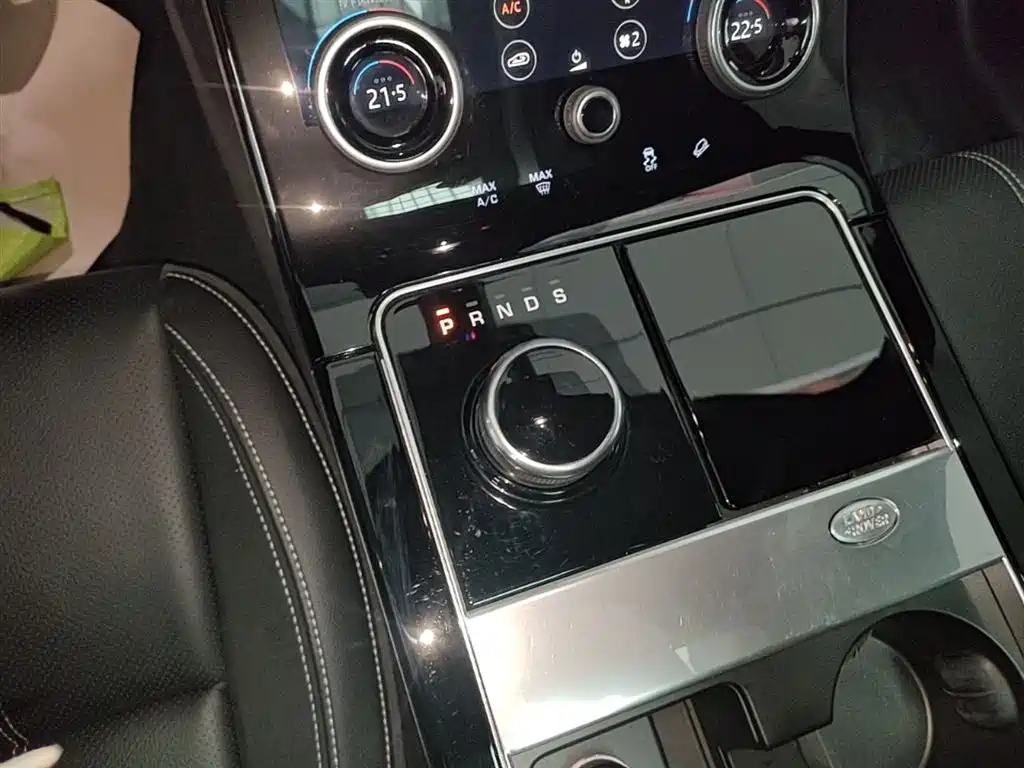 Land Rover Range Rover Velar 2017 P380 R-DYNAMIC S фото 14