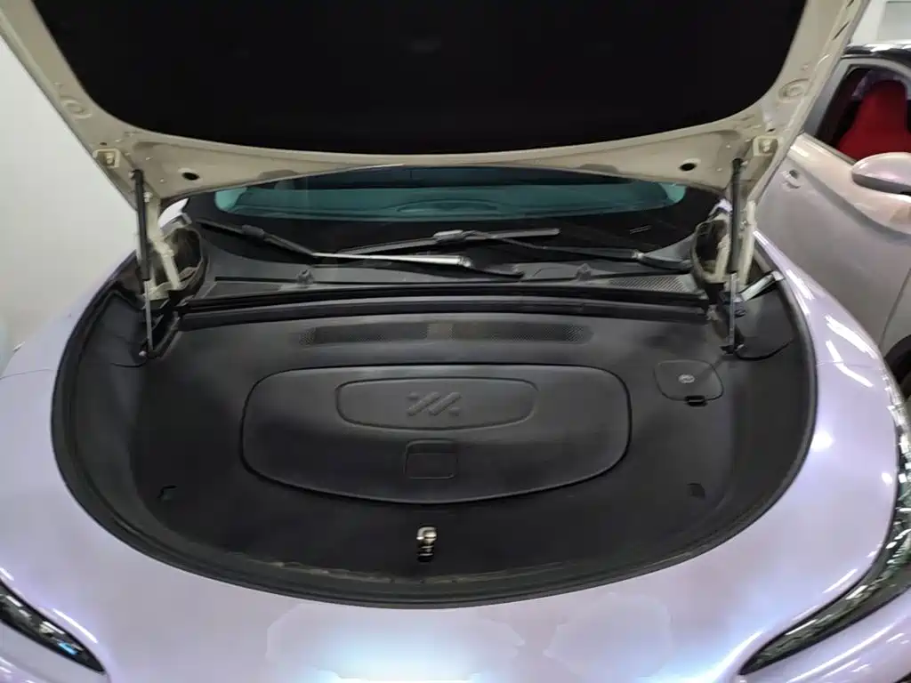 IM Motors IM LS6 2024 2023 Max Standard Edition