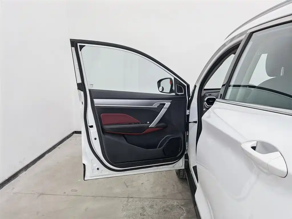 GEELY AUTOMOBILE BINYUE