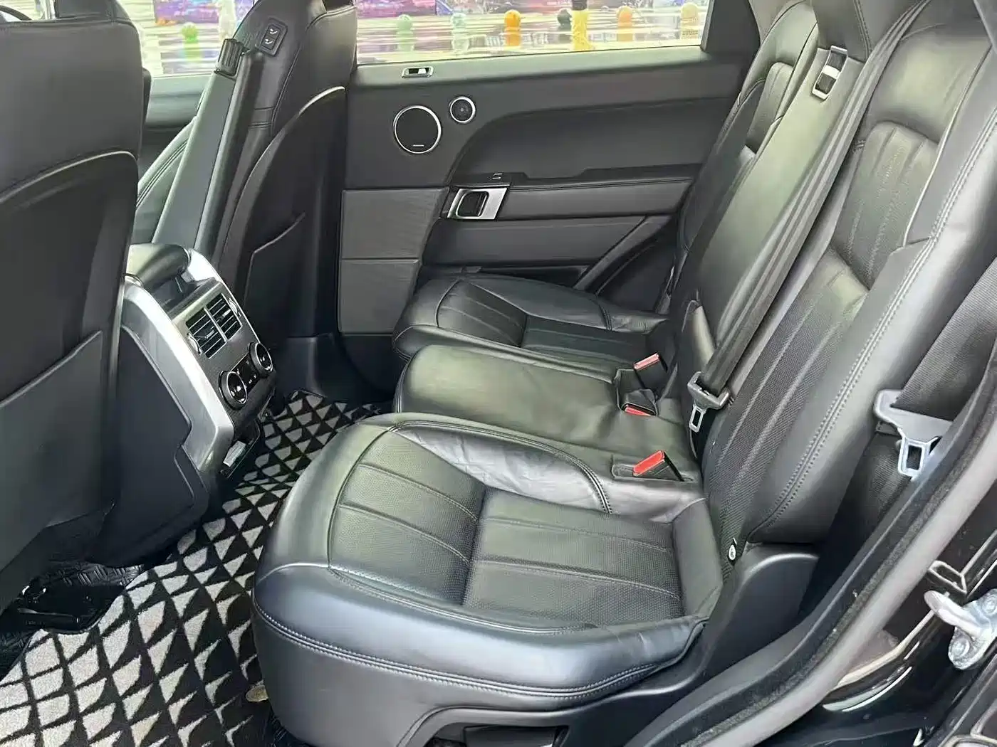 Фото 6 - Land Rover Range Rover Sport
