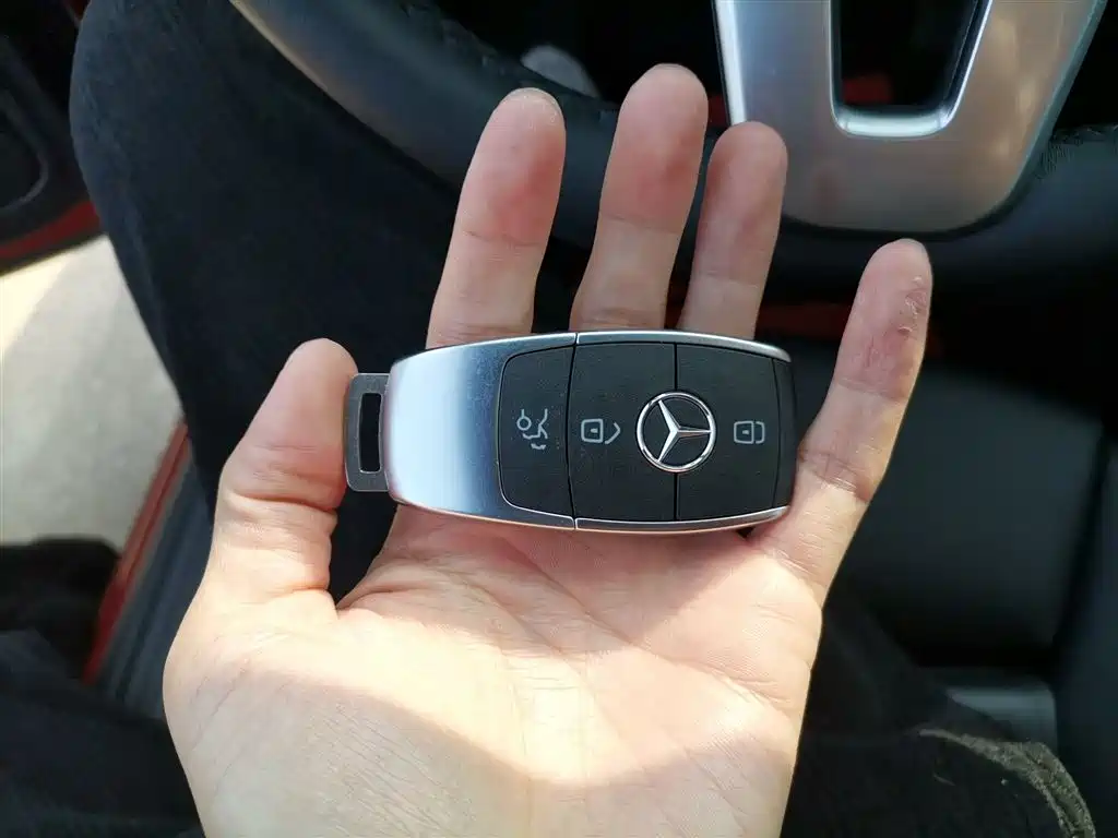 Mercedes-Benz A-Class 2021 A 180 L Sports Sedan фото 17