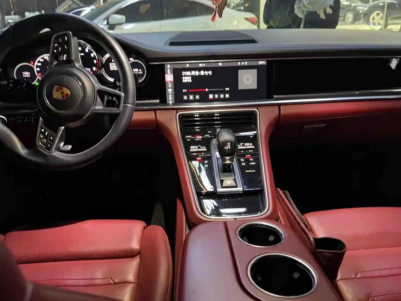 Porsche Panamera 2019 Panamera 2.9T фото 5