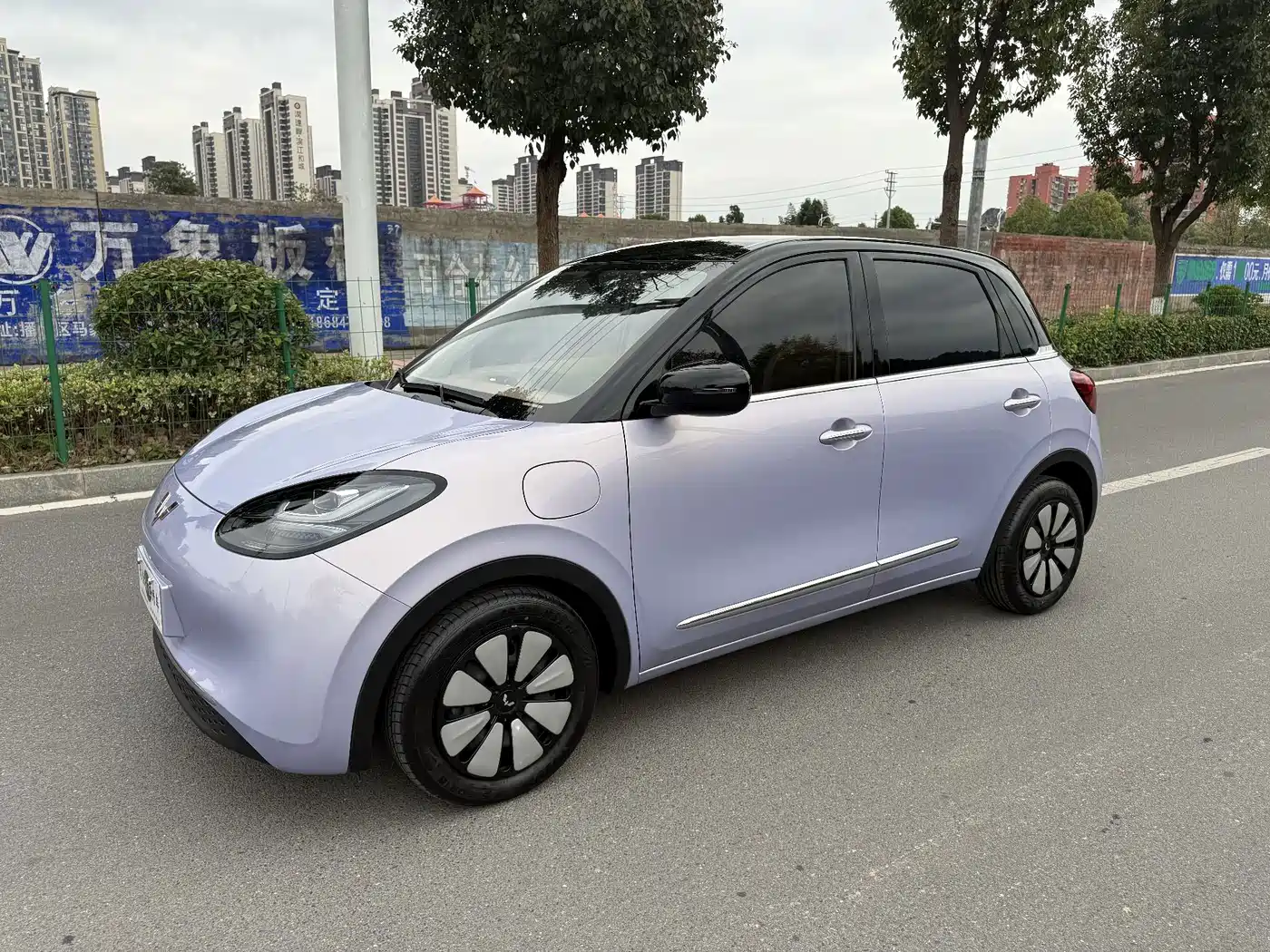 Similar car