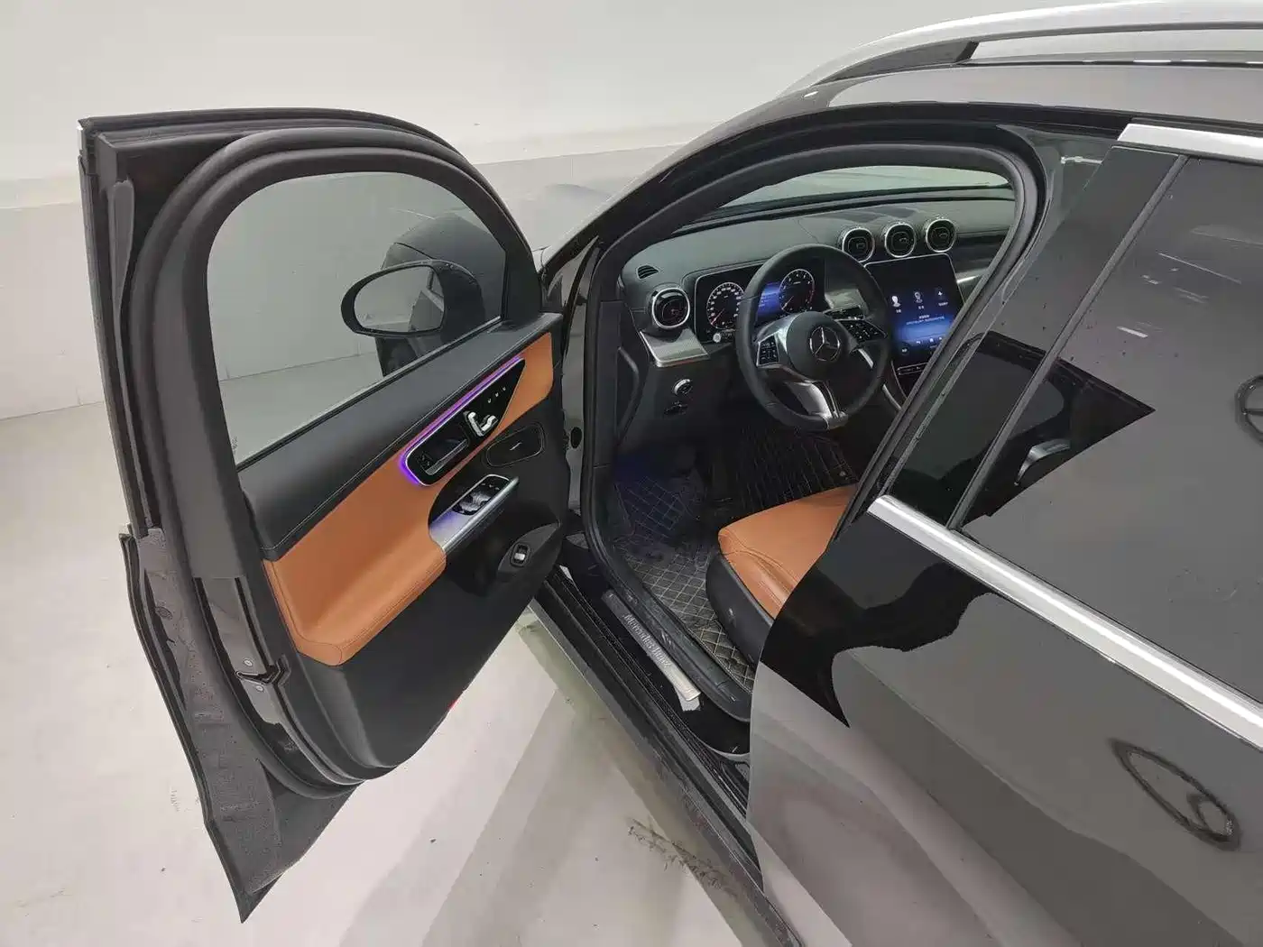 Mercedes-Benz GLC 2024 GLC 260 L 4MATIC Dynamic 5-seater фото 17