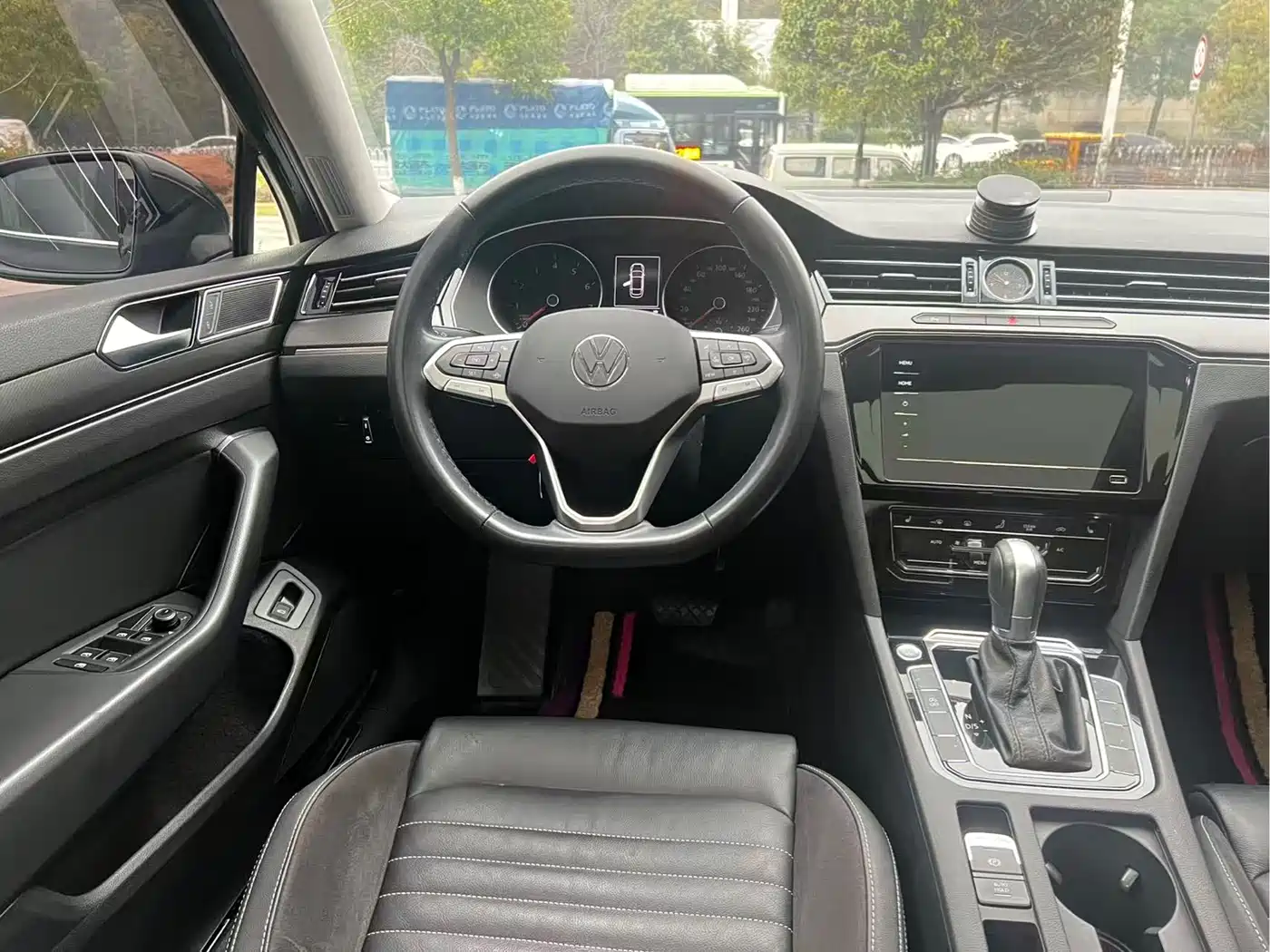 Volkswagen Magotan 2020 330TSI DSG Leading фото 11