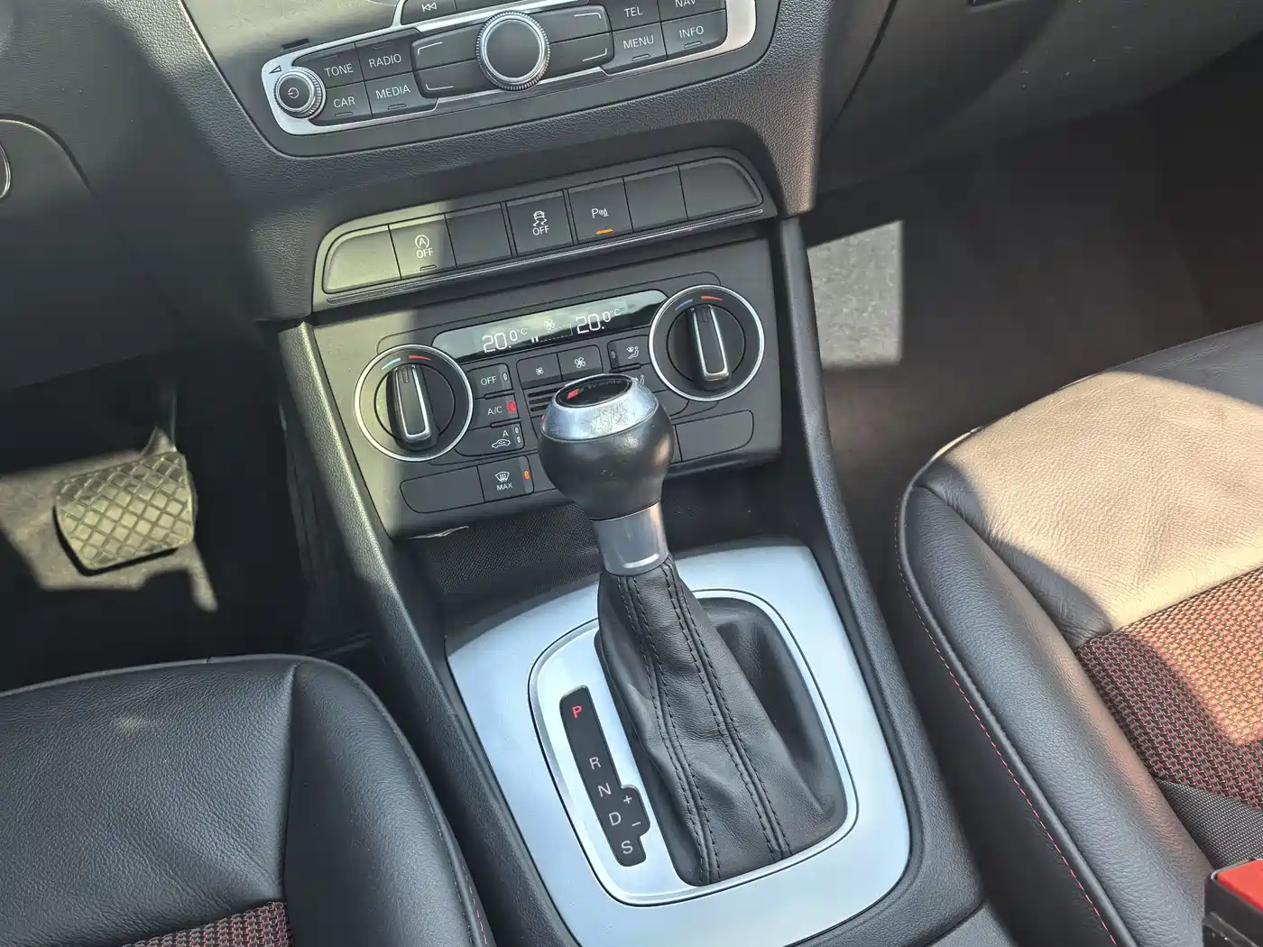 Audi Q3 2018 30th Anniversary Edition 35 TFSI Sport фото 11