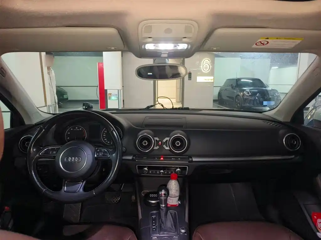 Audi A3 2014 Limousine 35 TFSI Auto Comfort фото 5