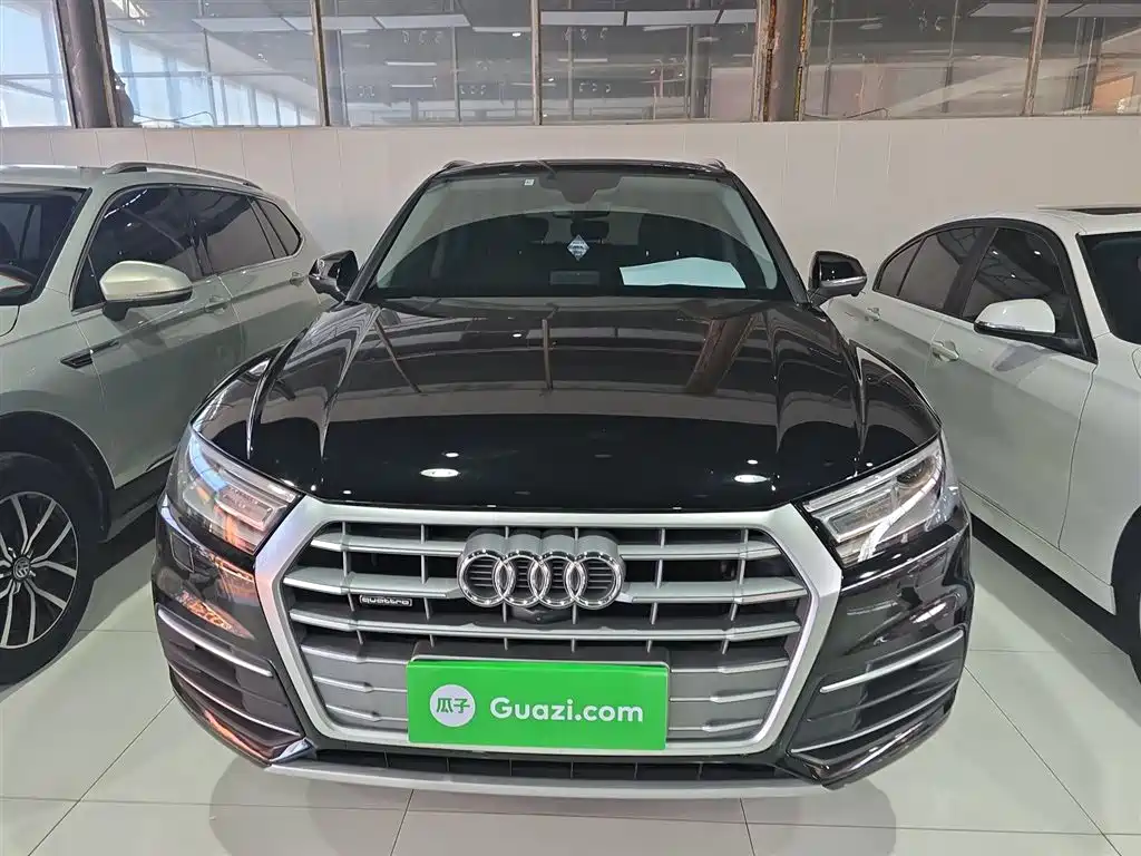 Audi Q5L 2018 40 TFSI Premium Progressive China VI фото 3