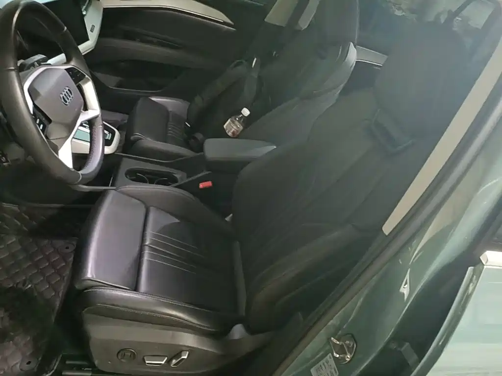 Audi Q5 e-tron 2025 2023 40 e-tron Shining Edition Brocade Package