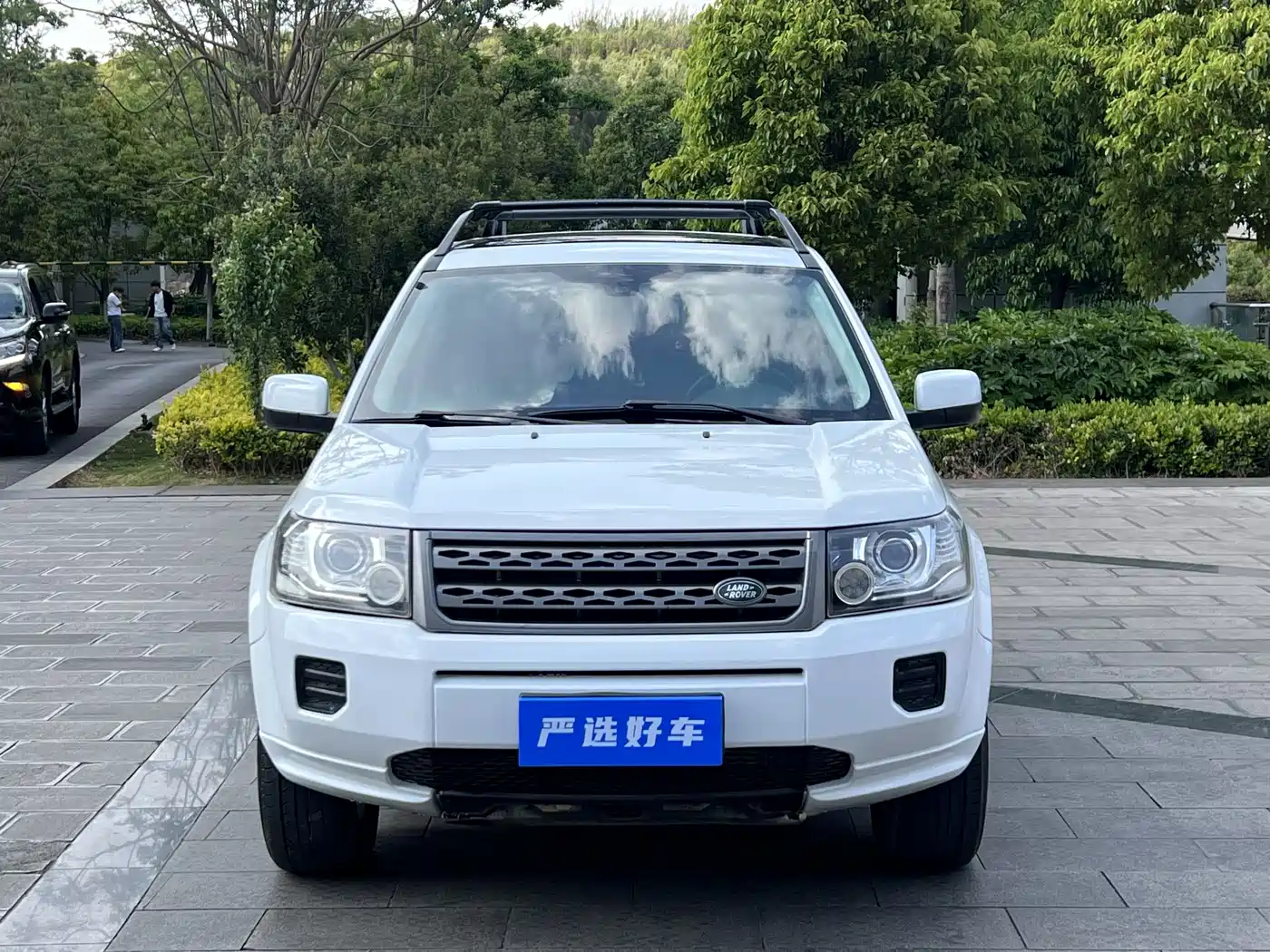 Land Rover Freelander 2 2014 2.2T SD4 S Diesel Edition фото 2