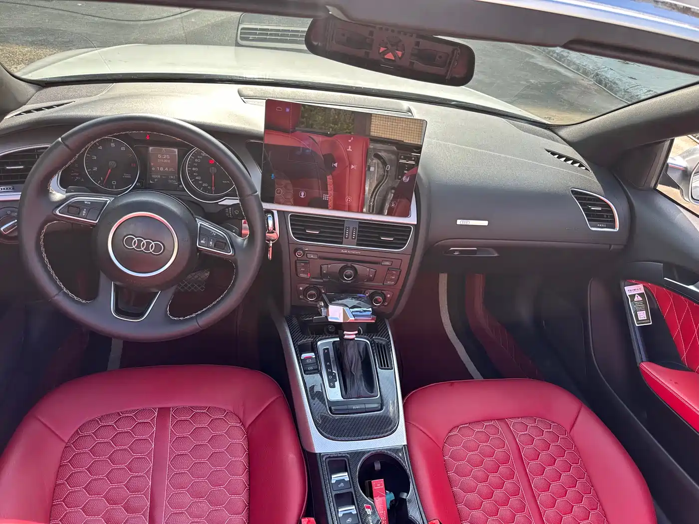 Audi A5 (Import) 2010 2.0TFSI Cabriolet фото 5