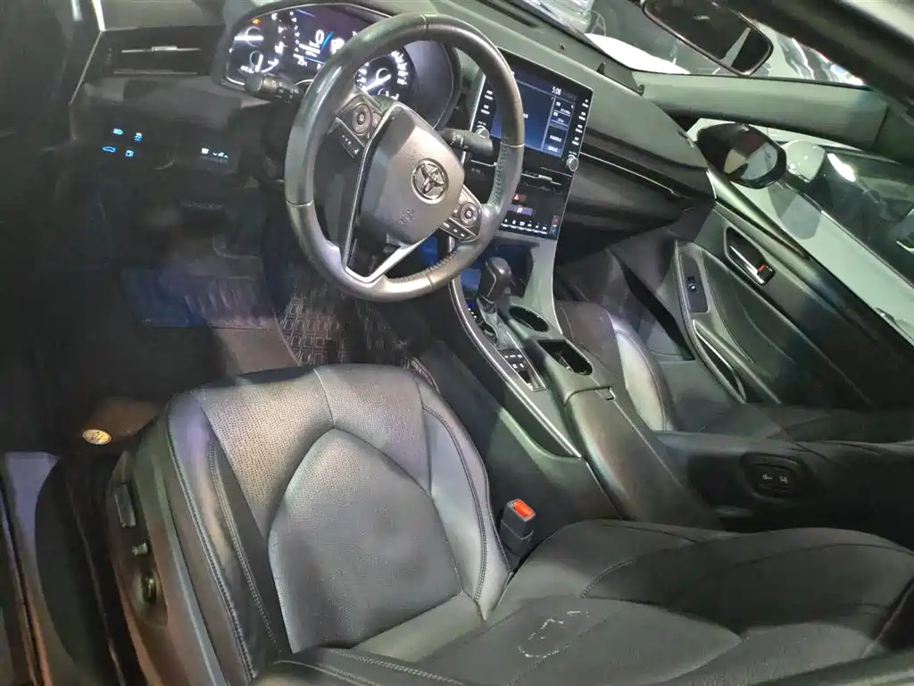 Toyota Avalon 2021 2.5L Luxury Edition фото 9