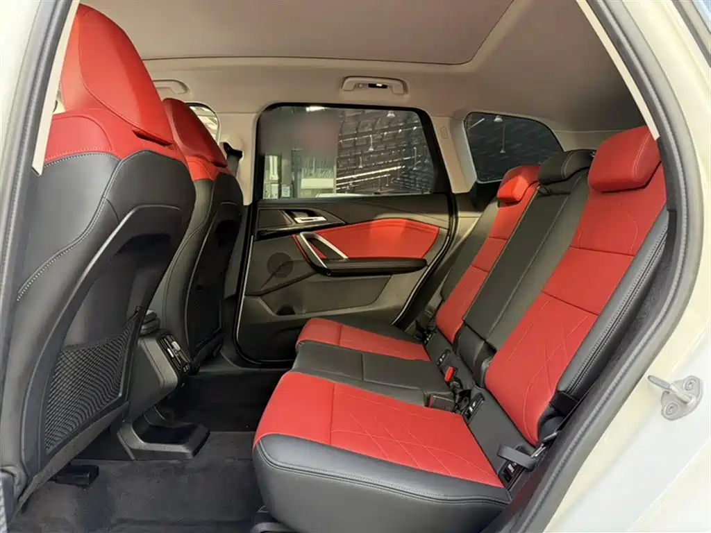 BMW X1 2023 sDrive20Li X Design Package фото 18