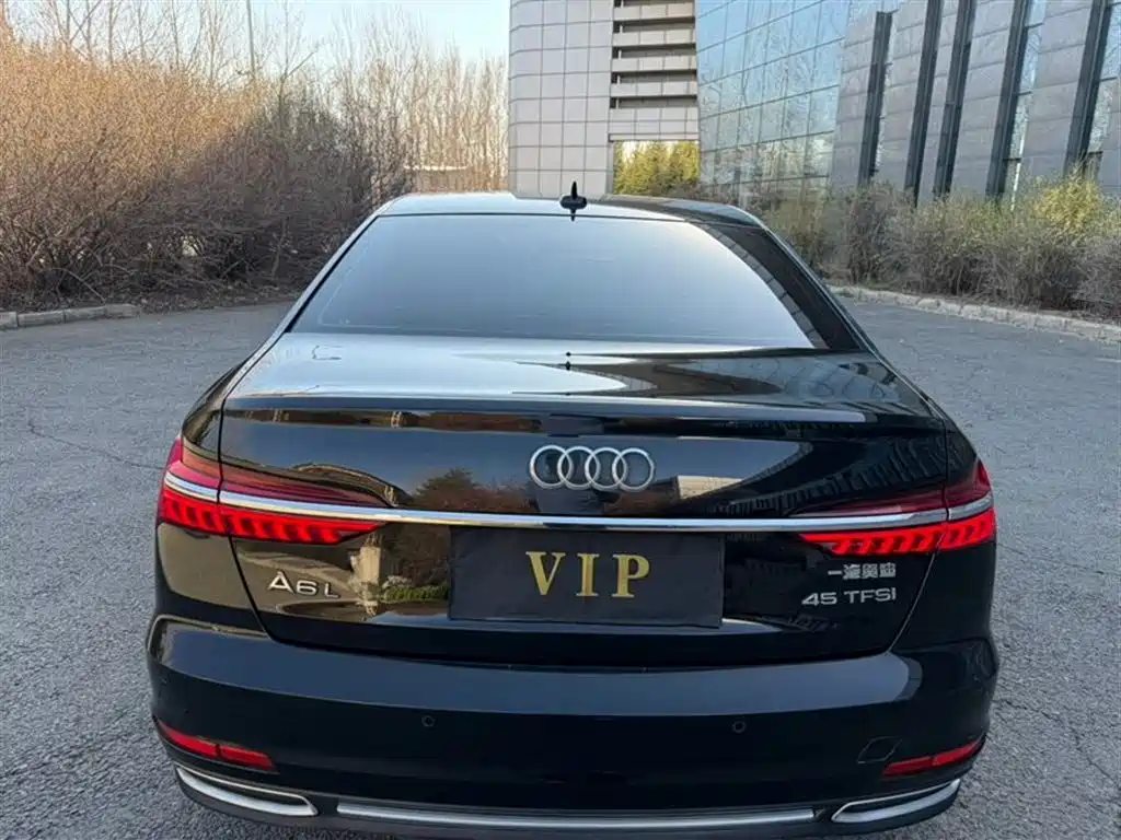 Audi A6L 2020 40 TFSI Luxury Dynamic фото 4