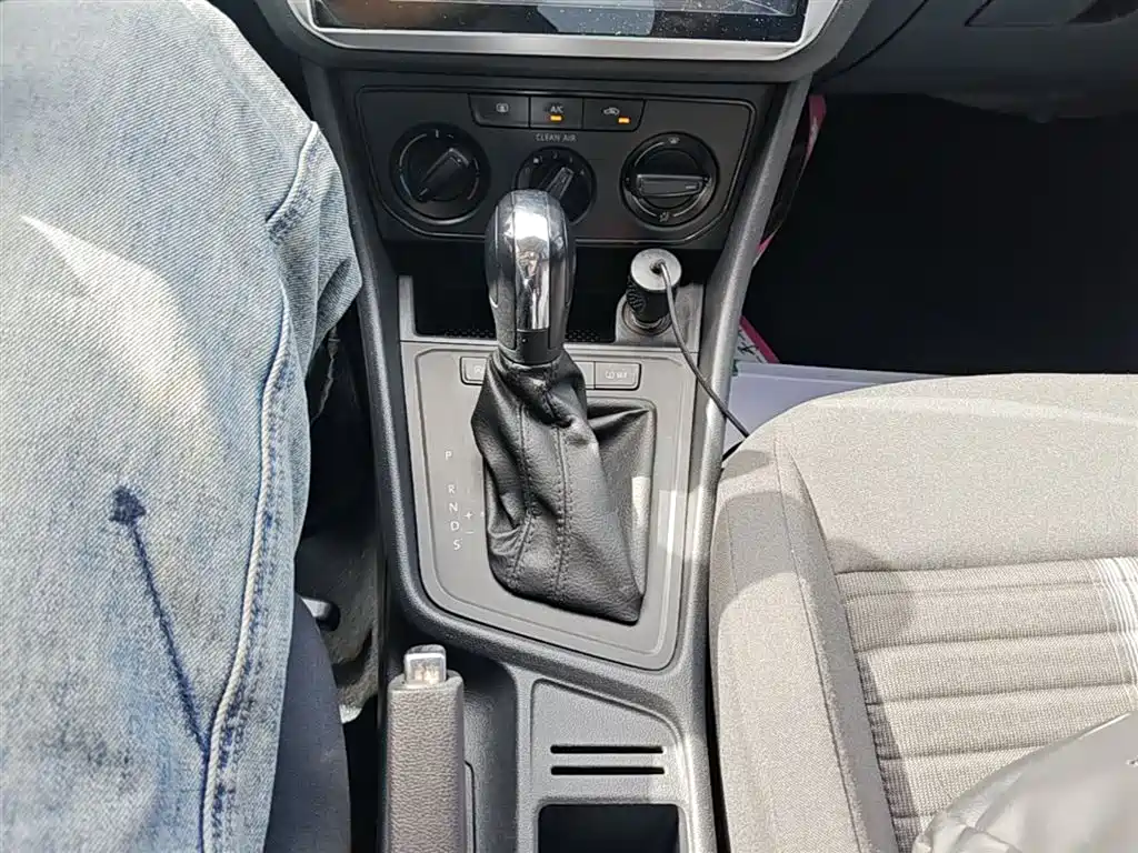 Volkswagen Lavida 2019 Lavida Start 1.5L Auto Trend (China VI) фото 14