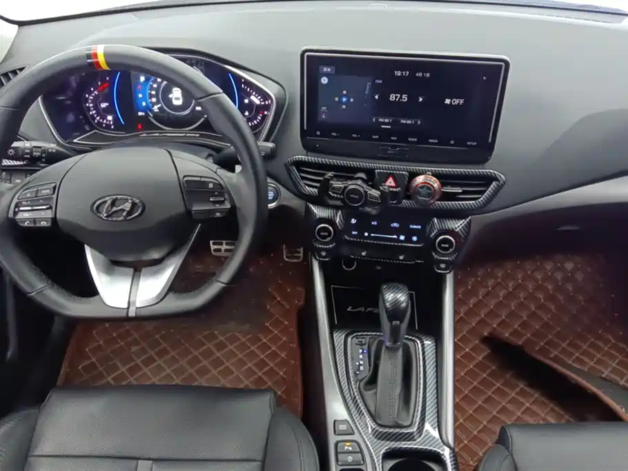 Hyundai Fista 2021 280TGDi Luxury Sport Dynamic Edition фото 12