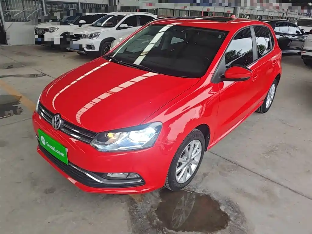 Volkswagen Polo 2014 1.6L Automatic Luxury Edition
