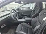 Фото 9 - Tesla Model 3