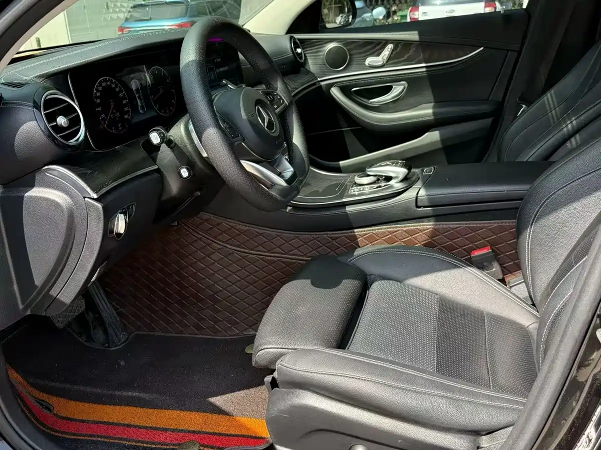 Mercedes-Benz E-Class 2018 E 200 L фото 3