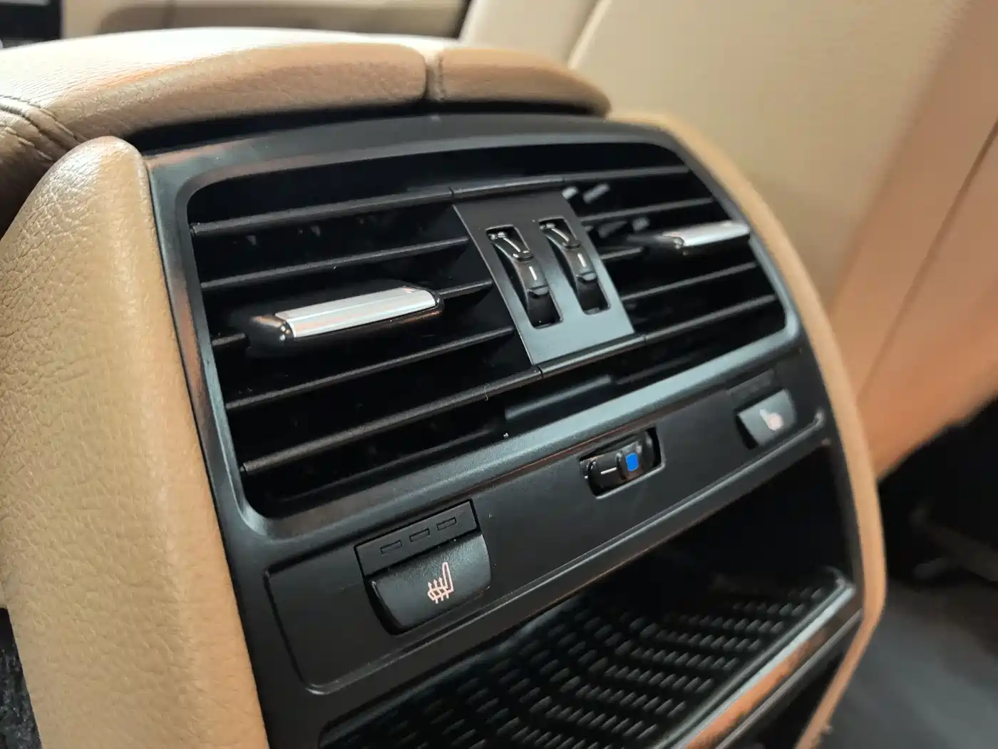 BMW 7 Series 2011 730Li Elegance фото 13