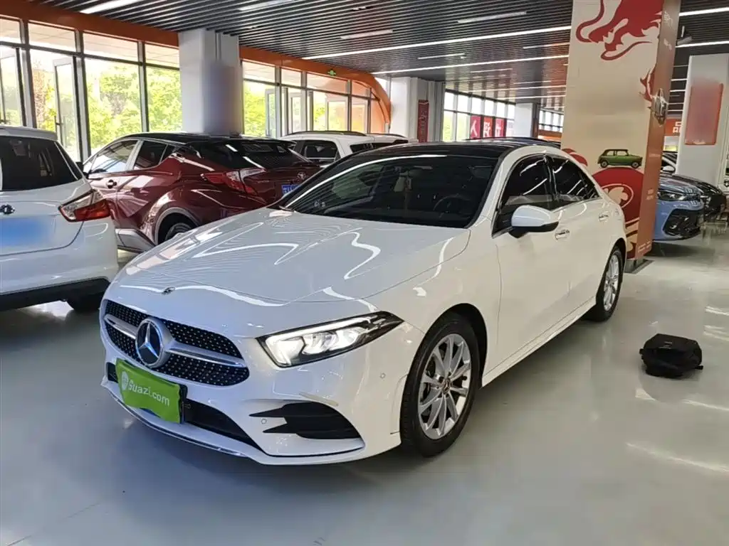 Mercedes-Benz A-Class 2022 A 200 L Sport Sedan Dynamic