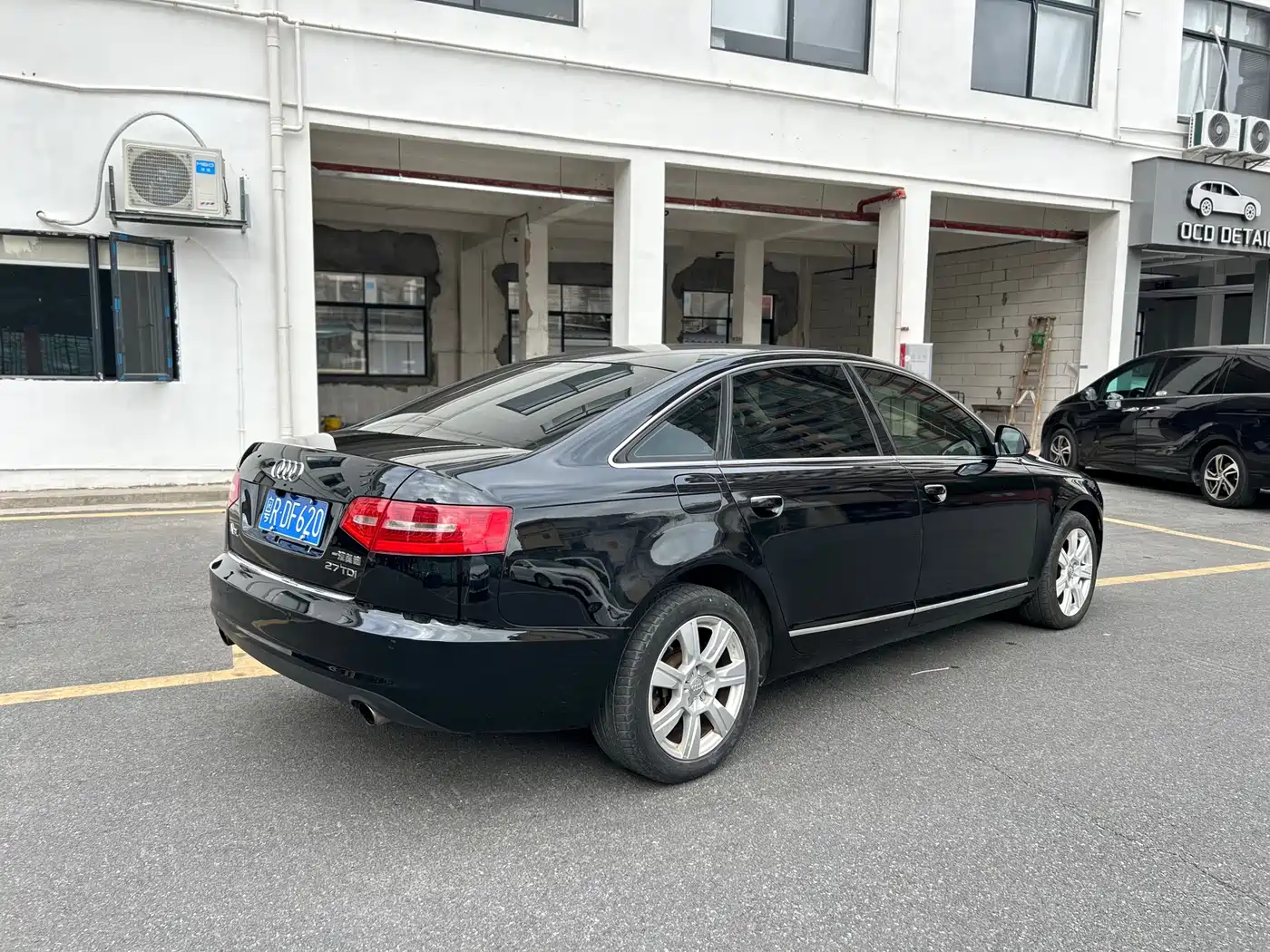 Audi A6L 2010 2.7 TDI фото 7