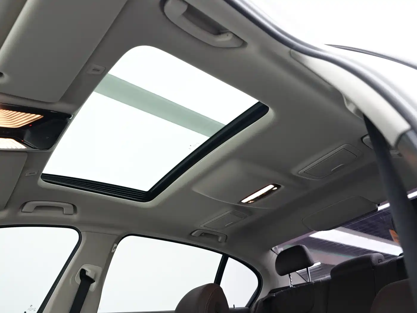 BMW 5 Series 2021 525Li Luxury Package фото 17