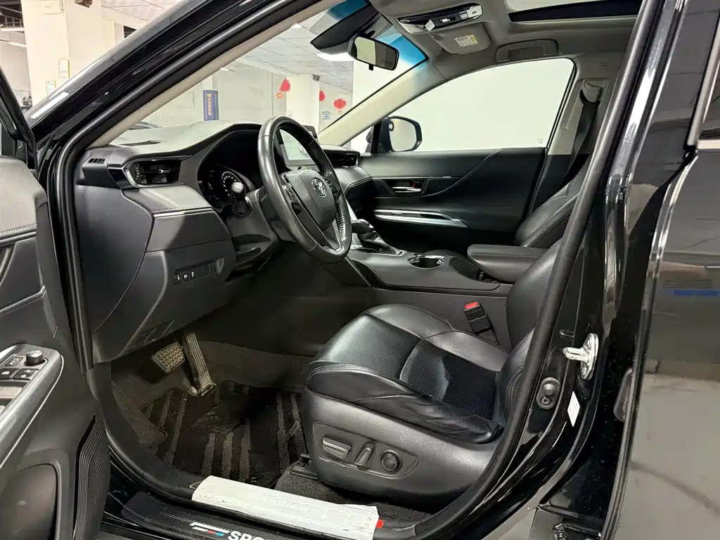 Toyota Lingfang HARRIER 2023 2.0L CVT 2WD Progressive Edition фото 11