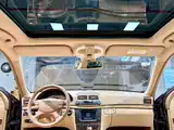 Photo 16 - Mercedes-Benz E-Class