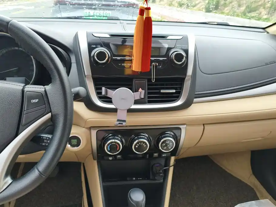 Toyota Vios FS 2019 1.5L CVT Fengshi Edition фото 13