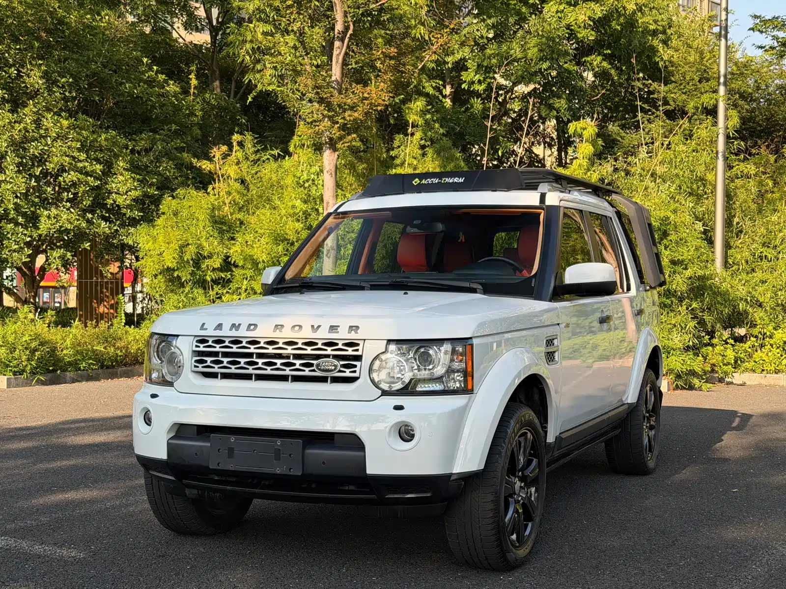 Фото 1 - Land Rover Discovery