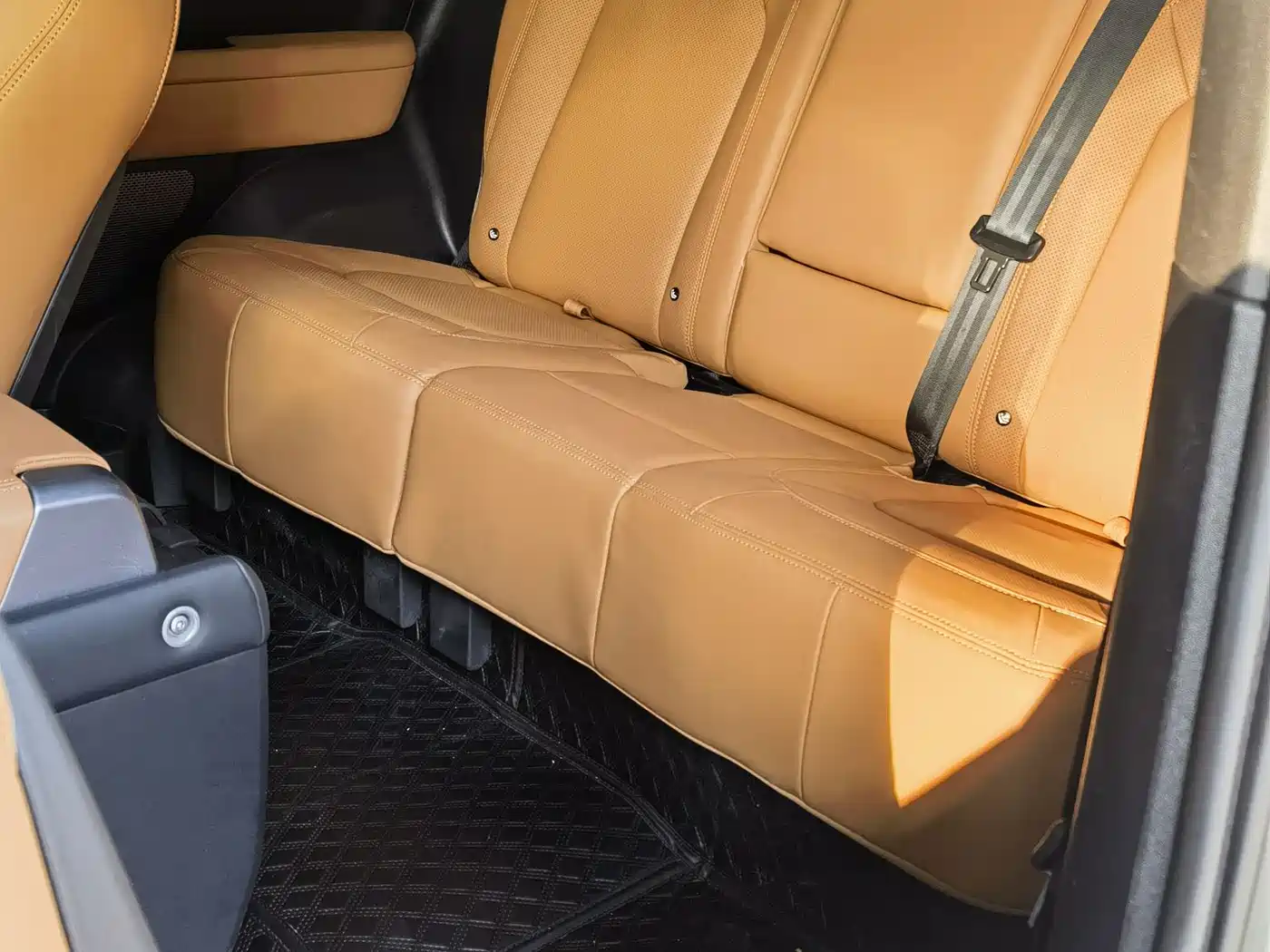 Land Rover Defender 2024 90 3.0T P400 HSE фото 11