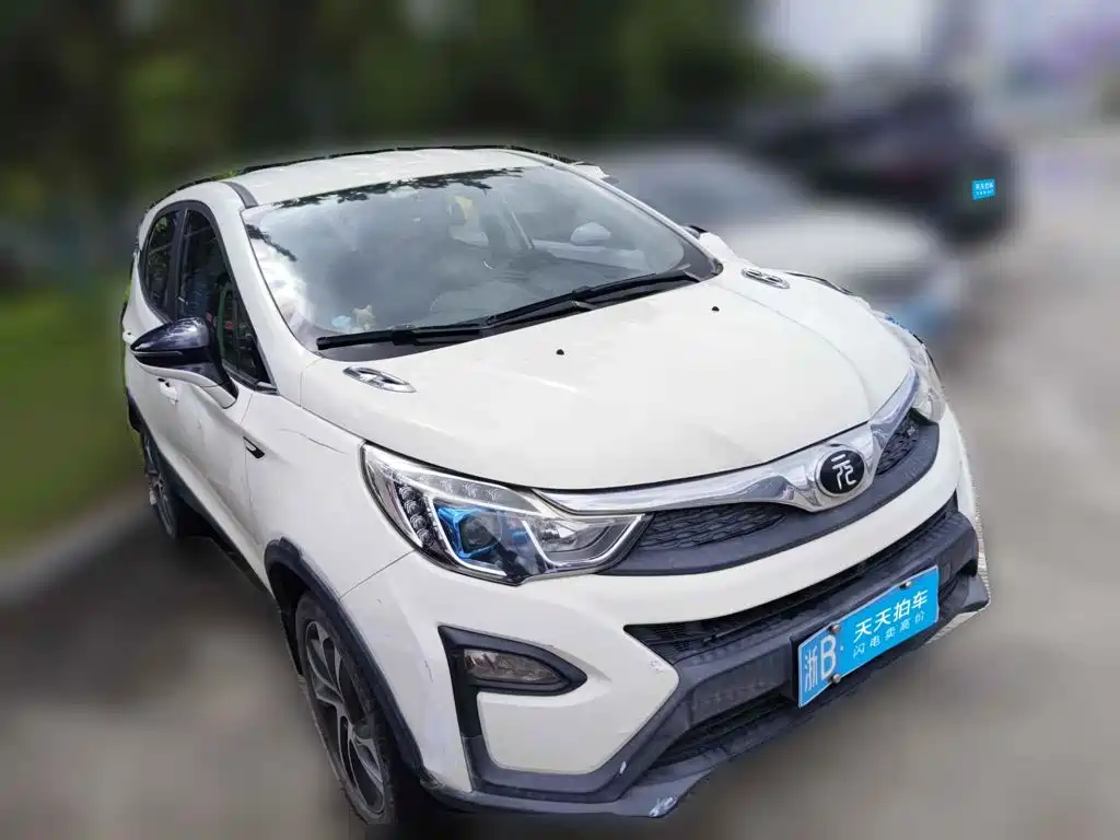 BYD Yuan 2017 2016 1.5L Automatic Luxury