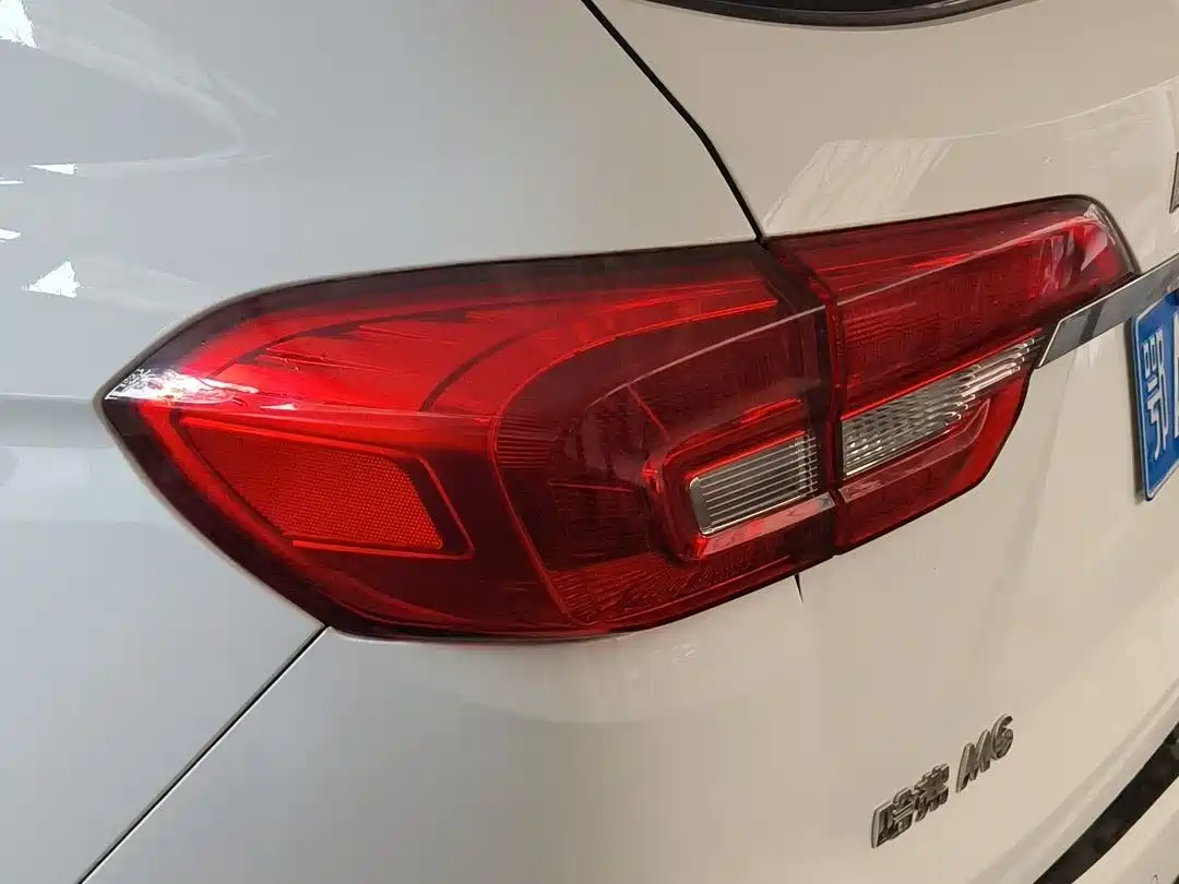 Haval M6 2019 1.5T DCT 2WD Value Edition (China VI) фото 6