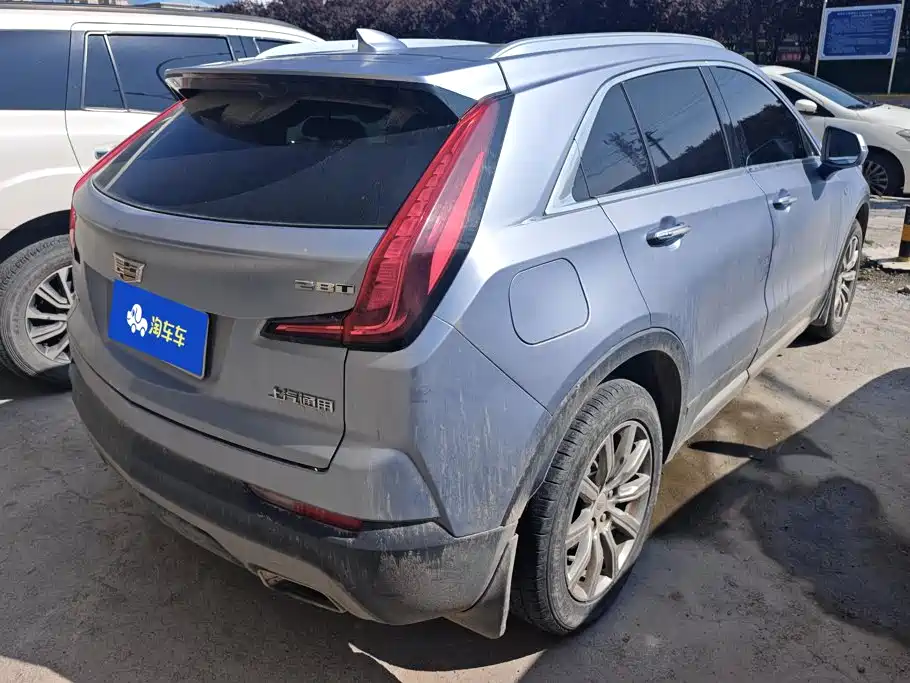 Cadillac XT4 2019 2018 Model 28T 4WD Leading
