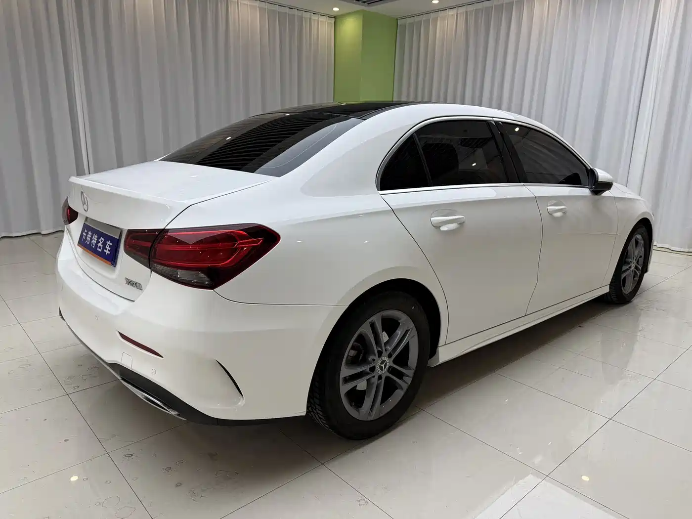Mercedes-Benz A-Class 2022 A 180 L Sport Sedan фото 20