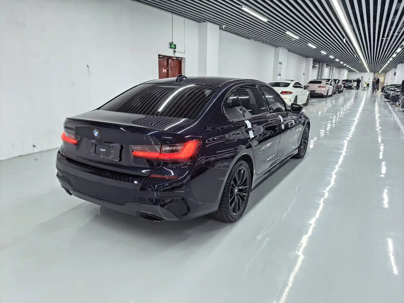 BMW 3 Series 2022 325Li M Sport Package фото 15