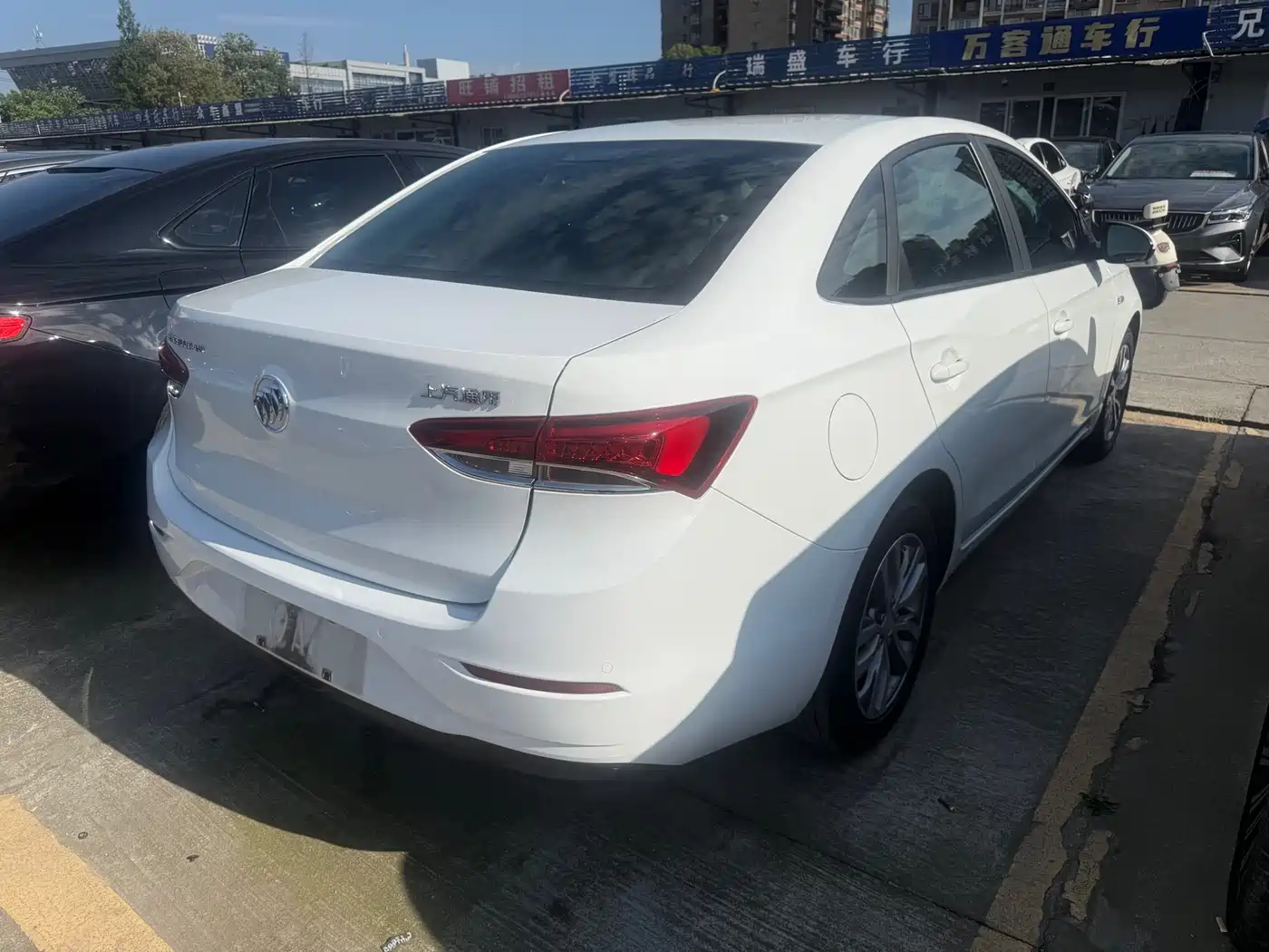 Buick Excelle 2021 1.3T Auto Mild Hybrid Progressive фото 16